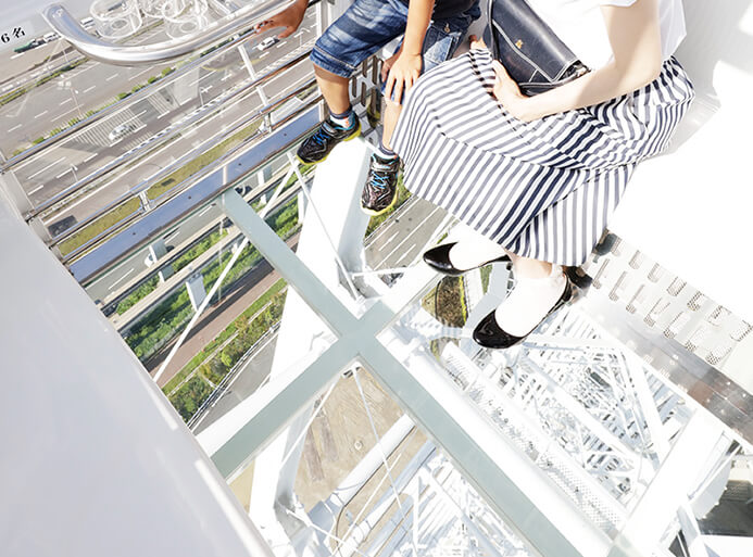 公式 Osaka Wheel オオサカホイール 高さ日本一 観覧車の常識を変える観覧車